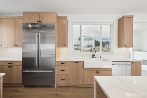 8428 137th Avenue SE Newcastle WA 98059