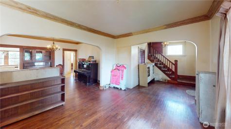 4326 E F Street Tacoma WA 98404