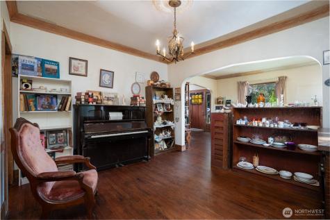 4326 E F Street Tacoma WA 98404
