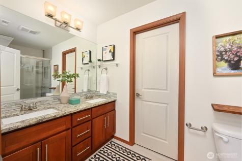 14605 20th Avenue NE Shoreline WA 98155