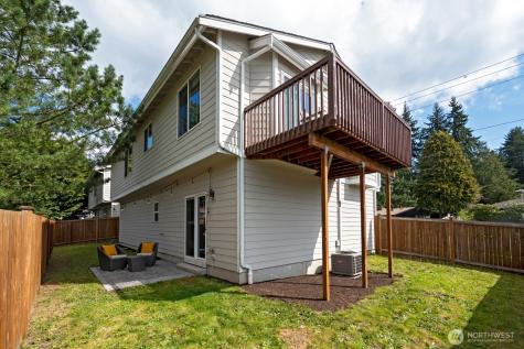 14605 20th Avenue NE Shoreline WA 98155