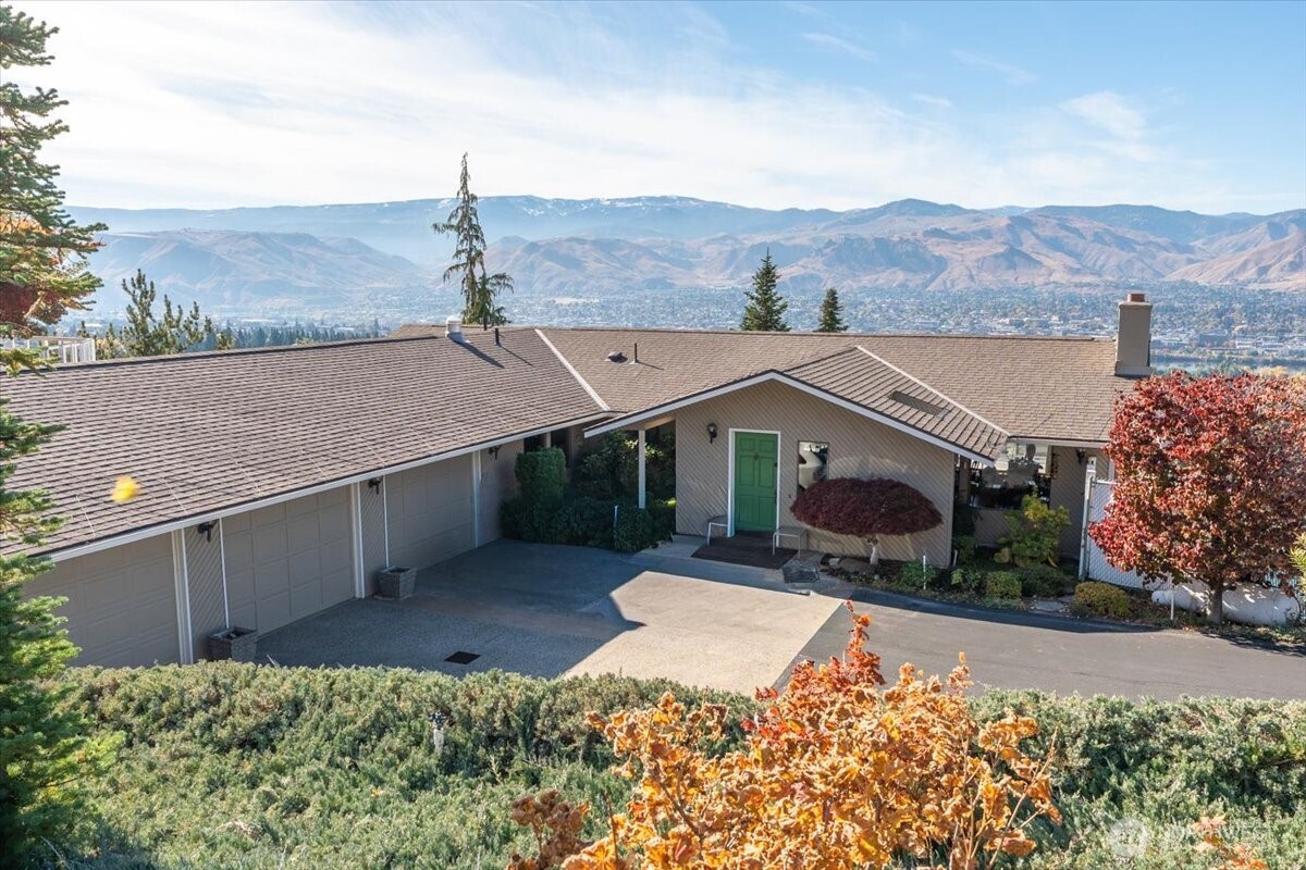602 Daniels Drive East Wenatchee WA 98802