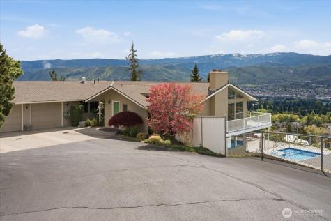 602 Daniels Drive East Wenatchee WA 98802