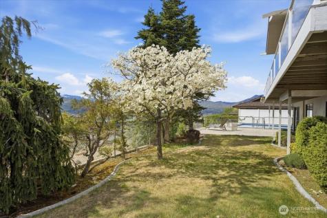 602 Daniels Drive East Wenatchee WA 98802
