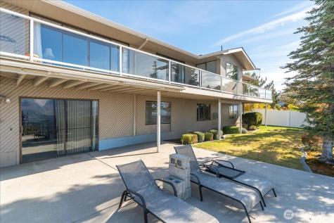 602 Daniels Drive East Wenatchee WA 98802