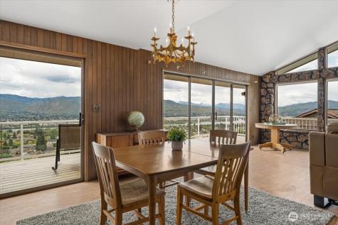 602 Daniels Drive East Wenatchee WA 98802