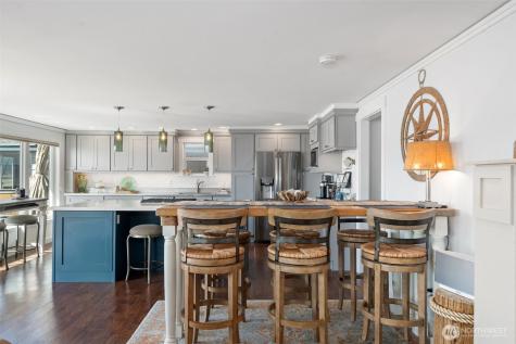 18651 NE North Shore Road Tahuya WA 98588