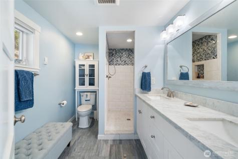 18651 NE North Shore Road Tahuya WA 98588