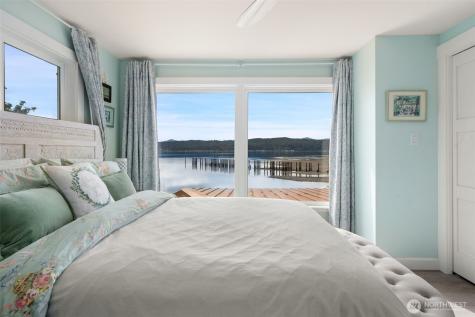 18651 NE North Shore Road Tahuya WA 98588