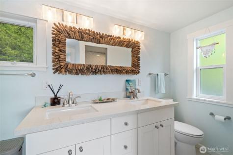 18651 NE North Shore Road Tahuya WA 98588