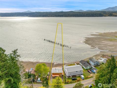 18651 NE North Shore Road Tahuya WA 98588