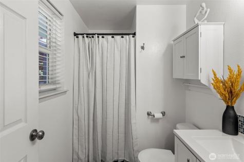 7409 Lucinda Court SW Olympia WA 98512