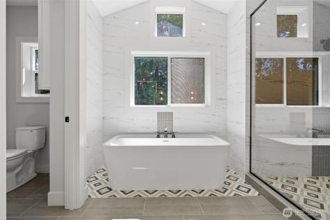11027 SE 30th Place Bellevue WA 98004