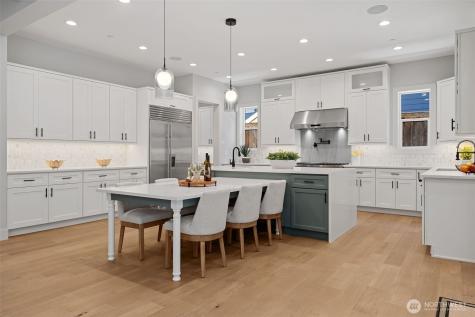 11027 SE 30th Place Bellevue WA 98004