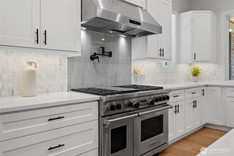 11027 SE 30th Place Bellevue WA 98004