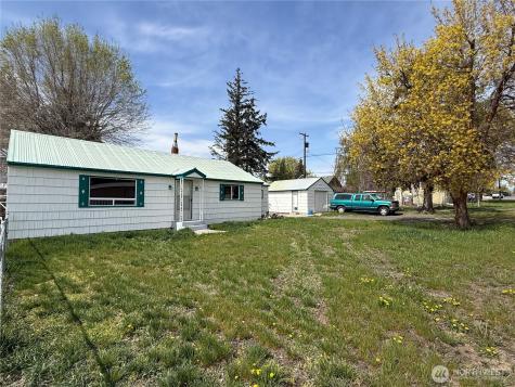 306 S Adams Street Waterville WA 98858