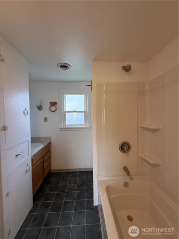 306 S Adams Street Waterville WA 98858
