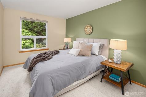 12016 106th Avenue NE Kirkland WA 98034