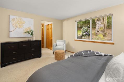 12016 106th Avenue NE Kirkland WA 98034