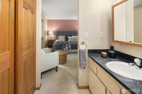 12016 106th Avenue NE Kirkland WA 98034