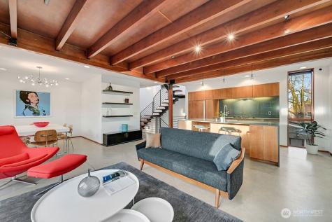 209 12th Avenue E Seattle WA 98102