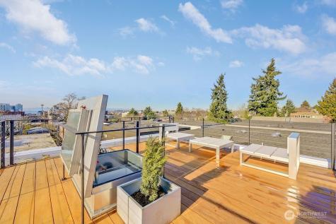209 12th Avenue E Seattle WA 98102