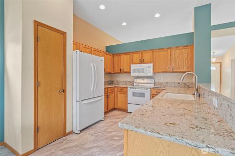 24322 117th Avenue SE Kent WA 98030