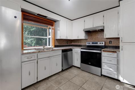 10701 149th Street Ct E Puyallup WA 98374