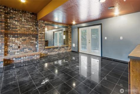 10701 149th Street Ct E Puyallup WA 98374