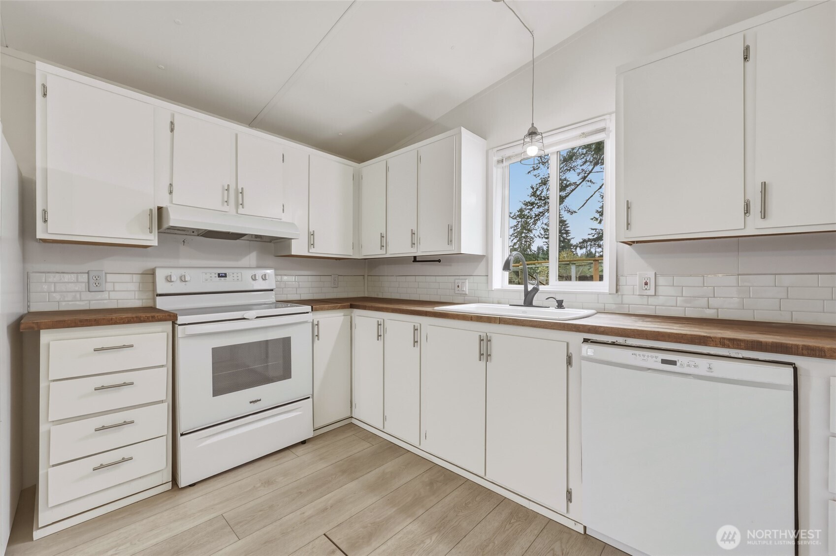 403 Front Street SE Bucoda WA 95830