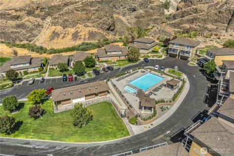 9270 Canyon Drive NW Quincy WA 98848