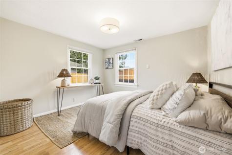 317 SW 124th Street Seattle WA 98146