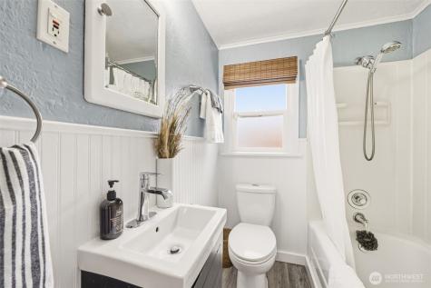 317 SW 124th Street Seattle WA 98146