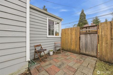 317 SW 124th Street Seattle WA 98146