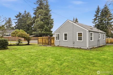 317 SW 124th Street Seattle WA 98146