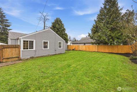317 SW 124th Street Seattle WA 98146