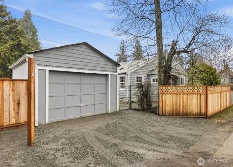 317 SW 124th Street Seattle WA 98146