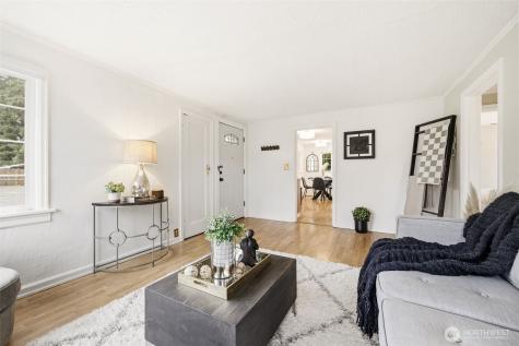 317 SW 124th Street Seattle WA 98146