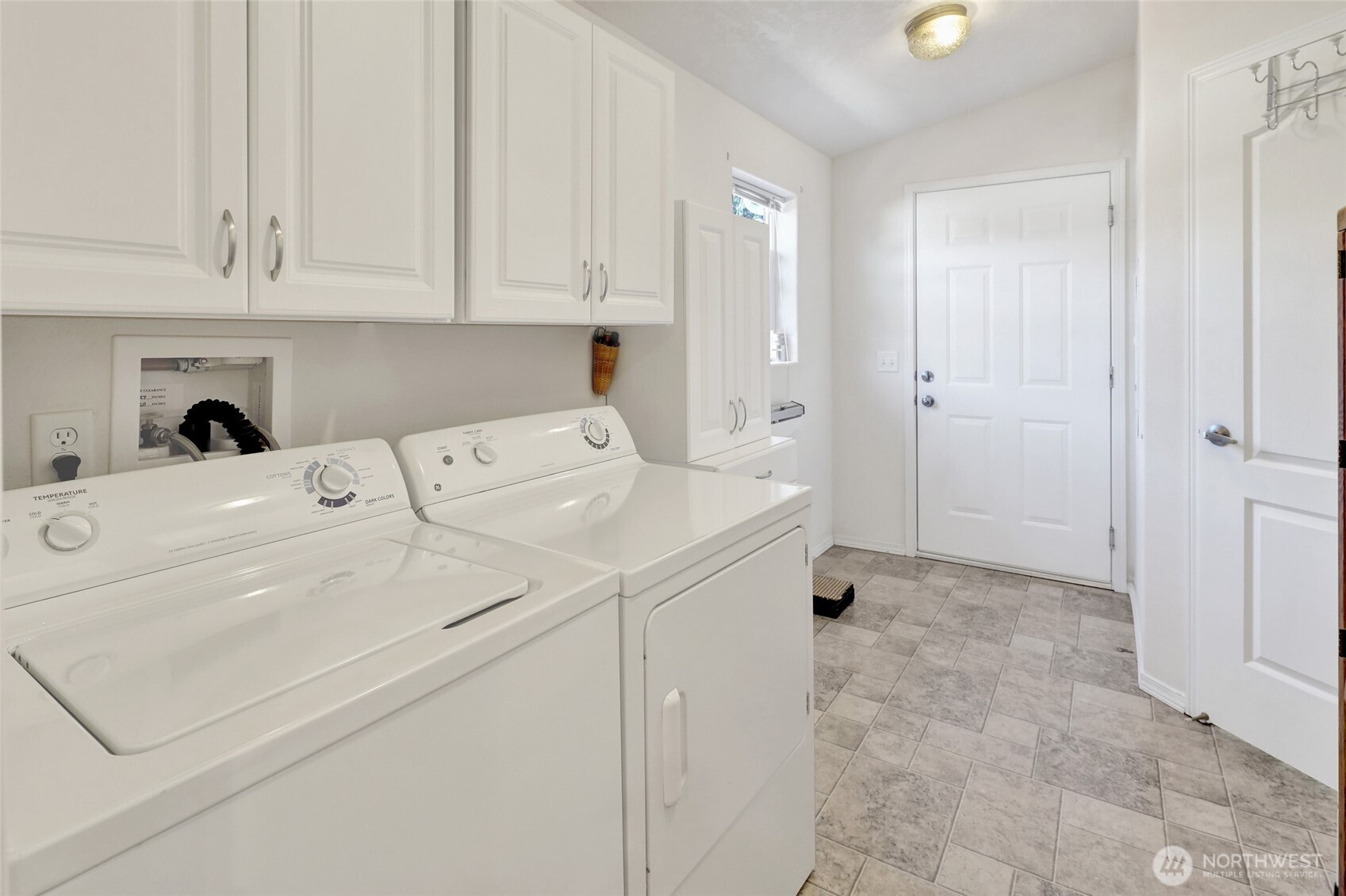 6350 Portal Way Ferndale WA 98248
