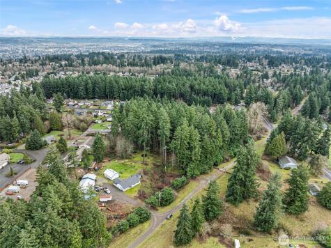 9431 Pipeline Road E Puyallup WA 98371