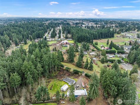 9431 Pipeline Road E Puyallup WA 98371