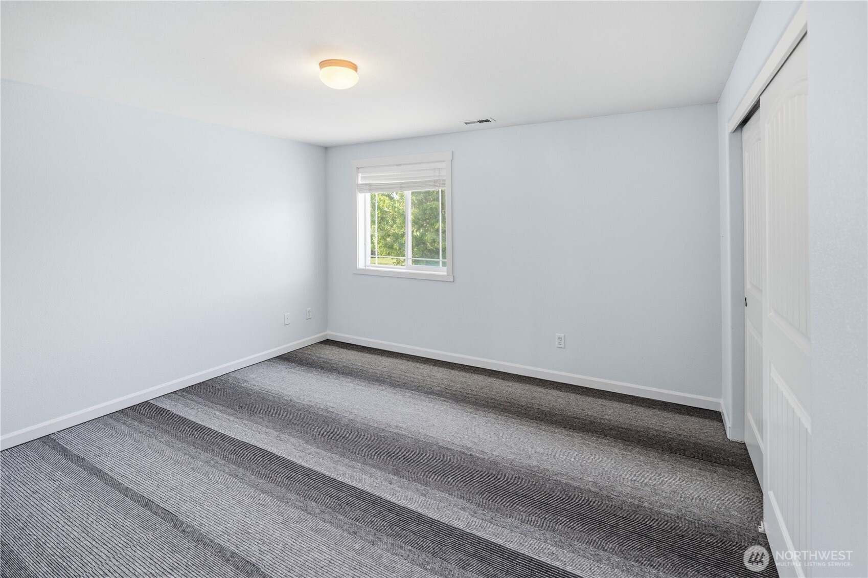 1853 S Monroe Street Moses Lake WA 98837