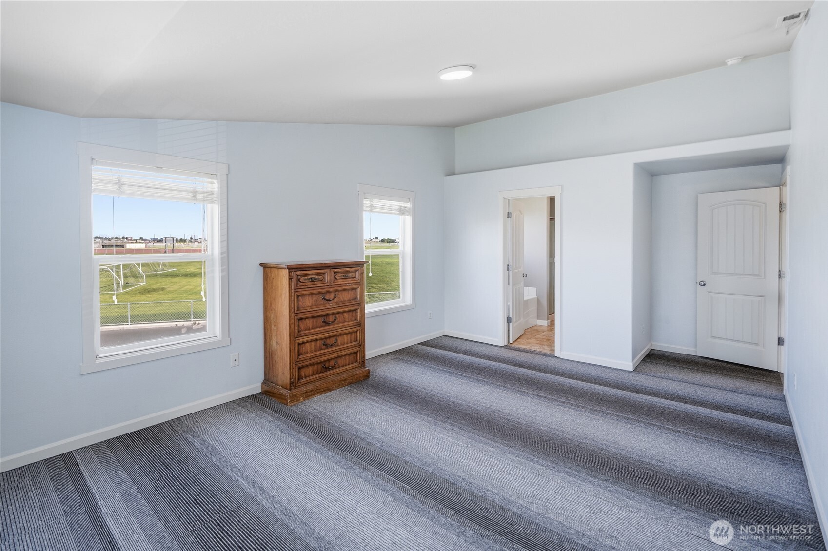 1853 S Monroe Street Moses Lake WA 98837