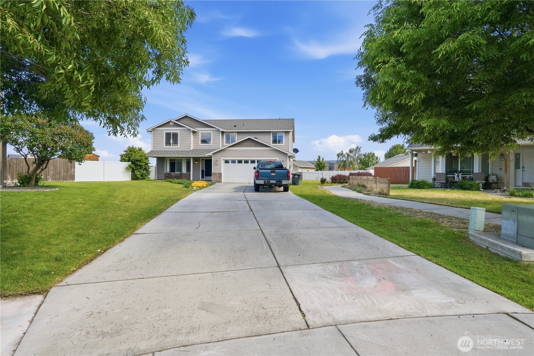 1853 S Monroe Street Moses Lake WA 98837