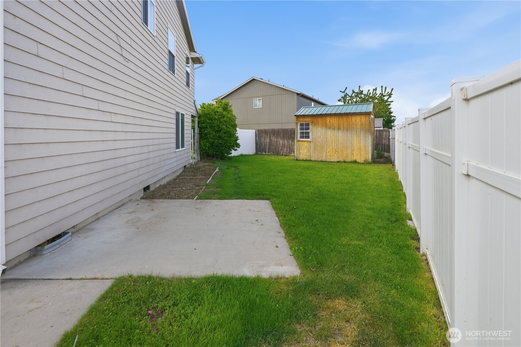 1853 S Monroe Street Moses Lake WA 98837