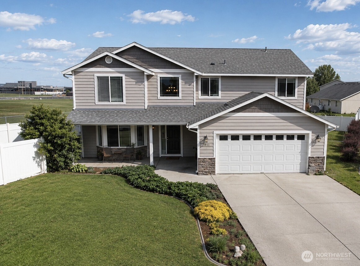 1853 S Monroe Street Moses Lake WA 98837