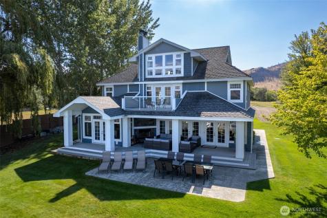 72 Boundary Point Road Oroville WA 98844