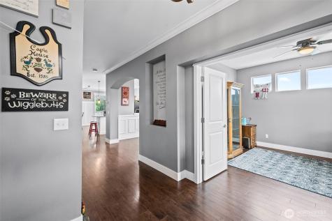 4398 Chanting Circle SW Port Orchard WA 98367