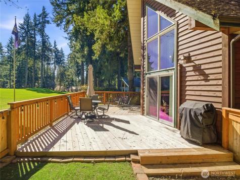 361 N Duckabush Drive E Hoodsport WA 98548