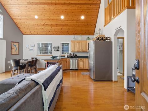 361 N Duckabush Drive E Hoodsport WA 98548